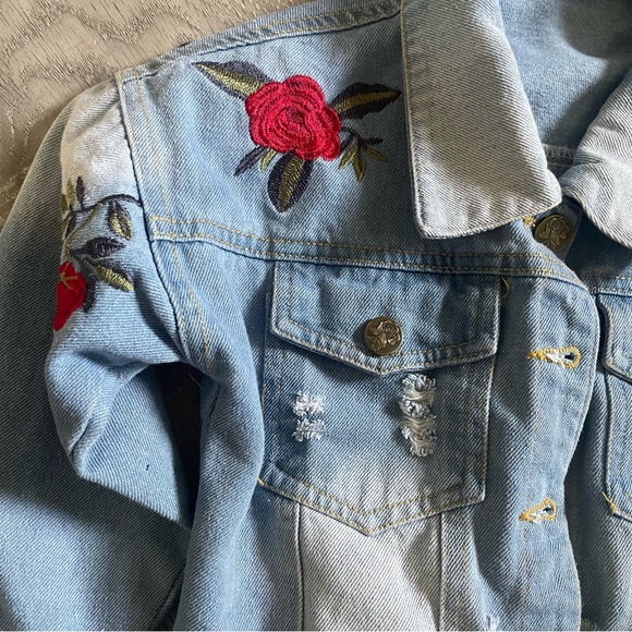 Distressed 3T Jean Jacket - Picture 2 of 3